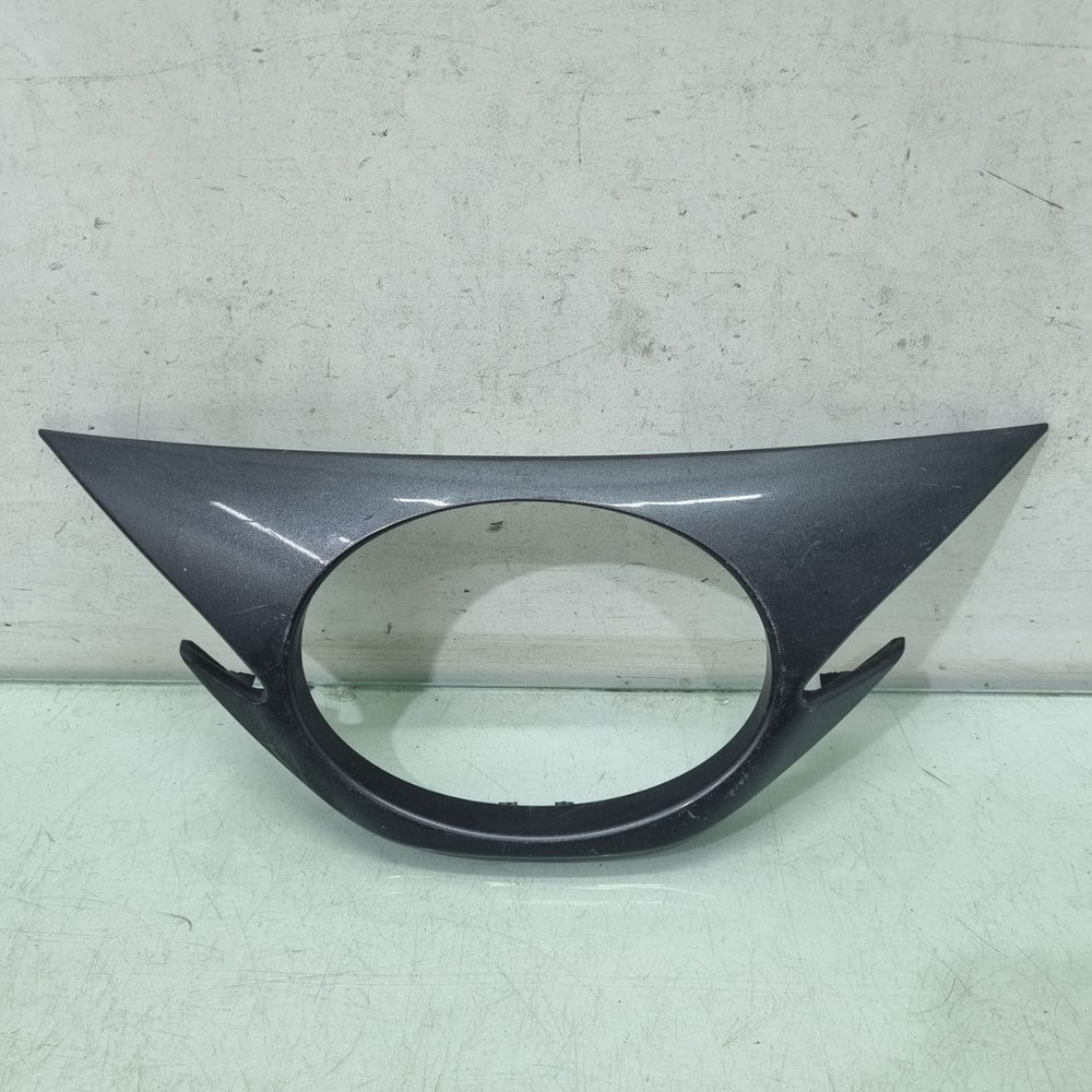Moldura Grade Diant Toyota Yaris 2022/2025 Usado
