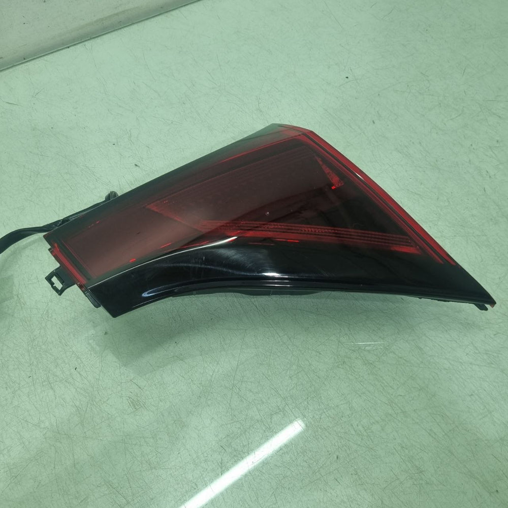 Lanterna Traseira Esquerda Nissan Kicks 2022/2025 Orig