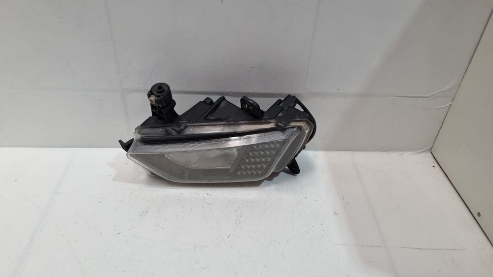 Farol Milha LED Dir VW Polo 2018/2022 Usado