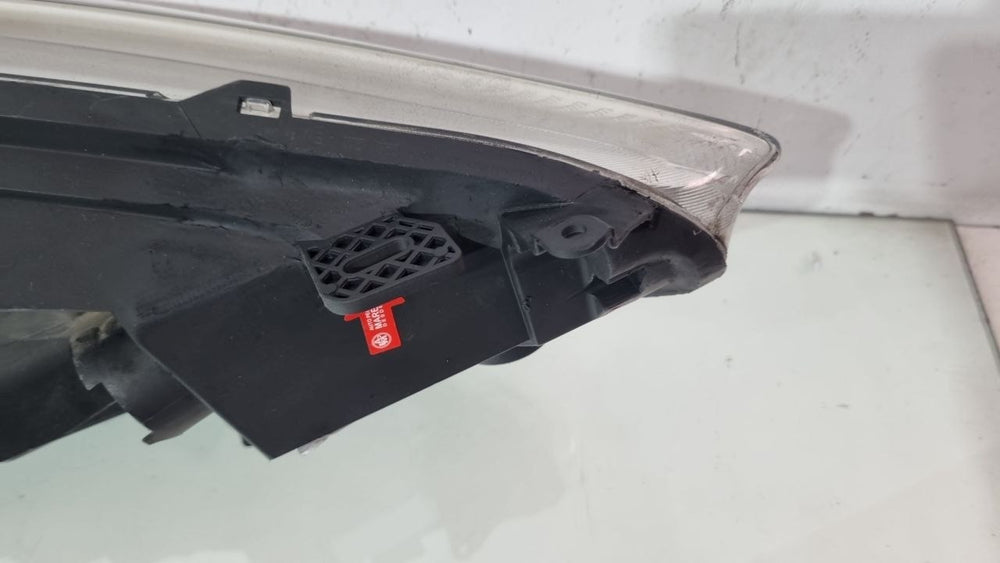Farol Esq Ford New Fiesta 2014/2019 Usado