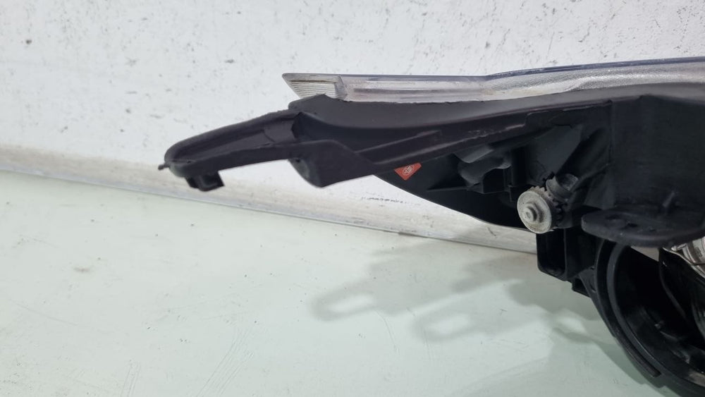 Farol Esq Ford Fiesta 2011/2014 Usado