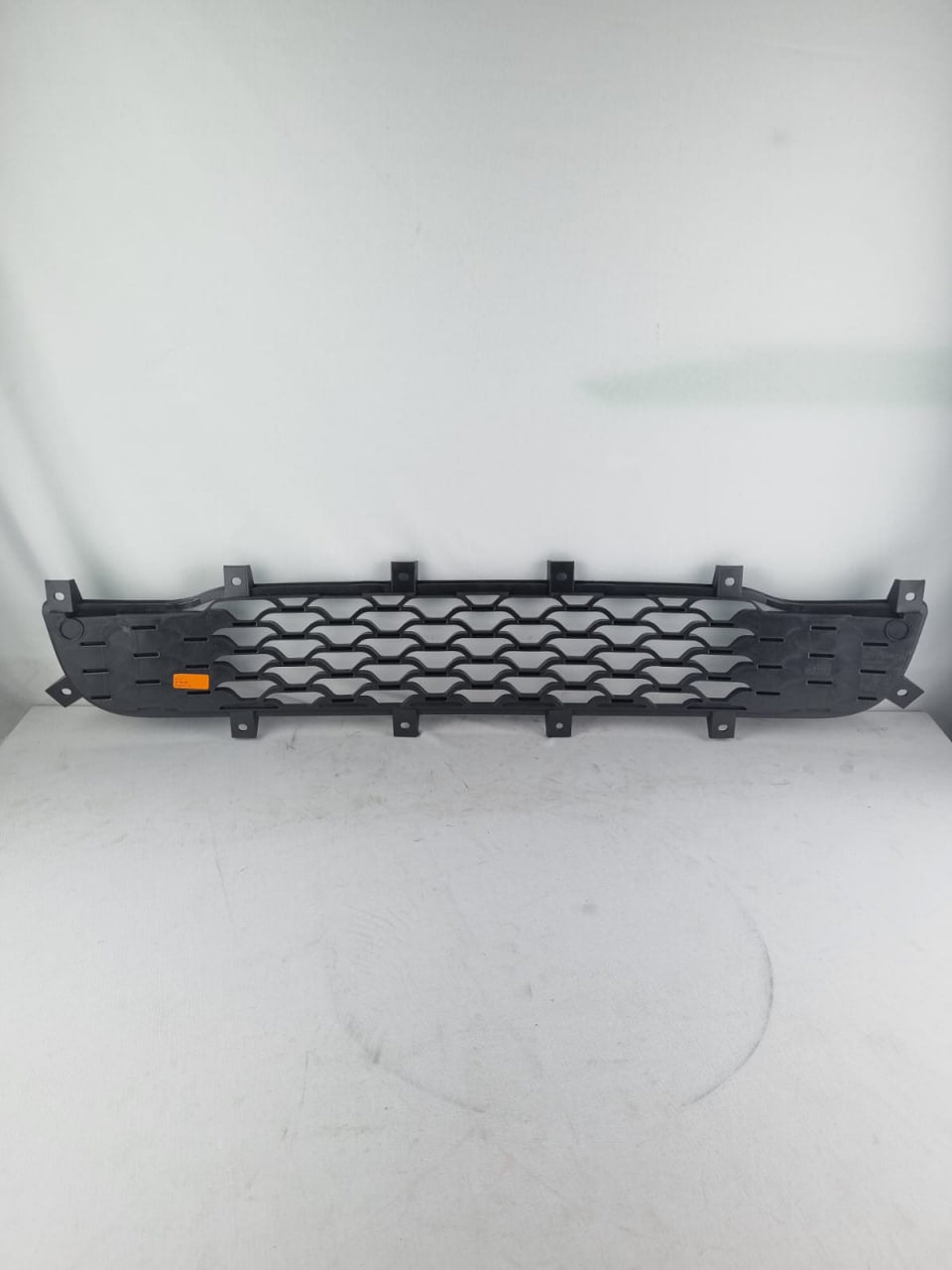 Grade Inf Parachoque Fiat Strada 2014/2020 Nova