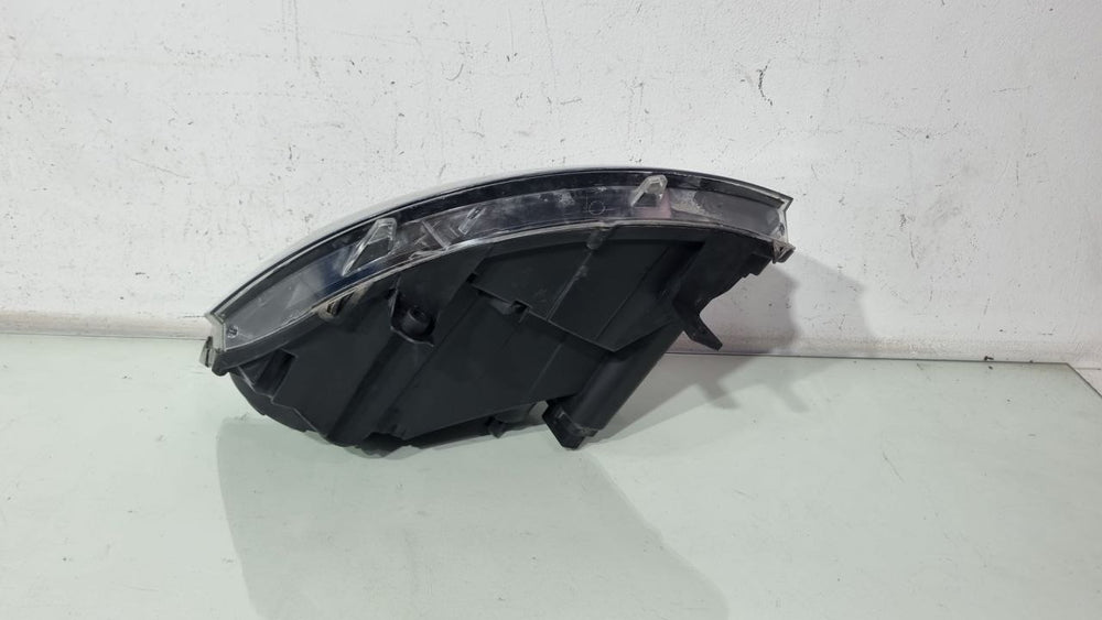 Farol Diant Dir VW Fox G2 2010/2013 Usado