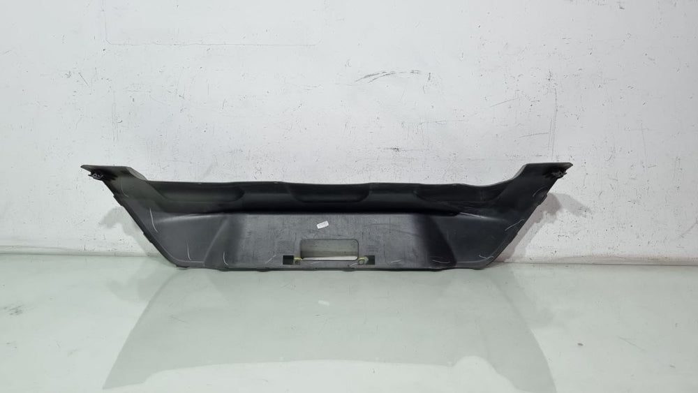 Aplique Parachoque Traseiro Hyundai HB20X 2016/2019 Usado