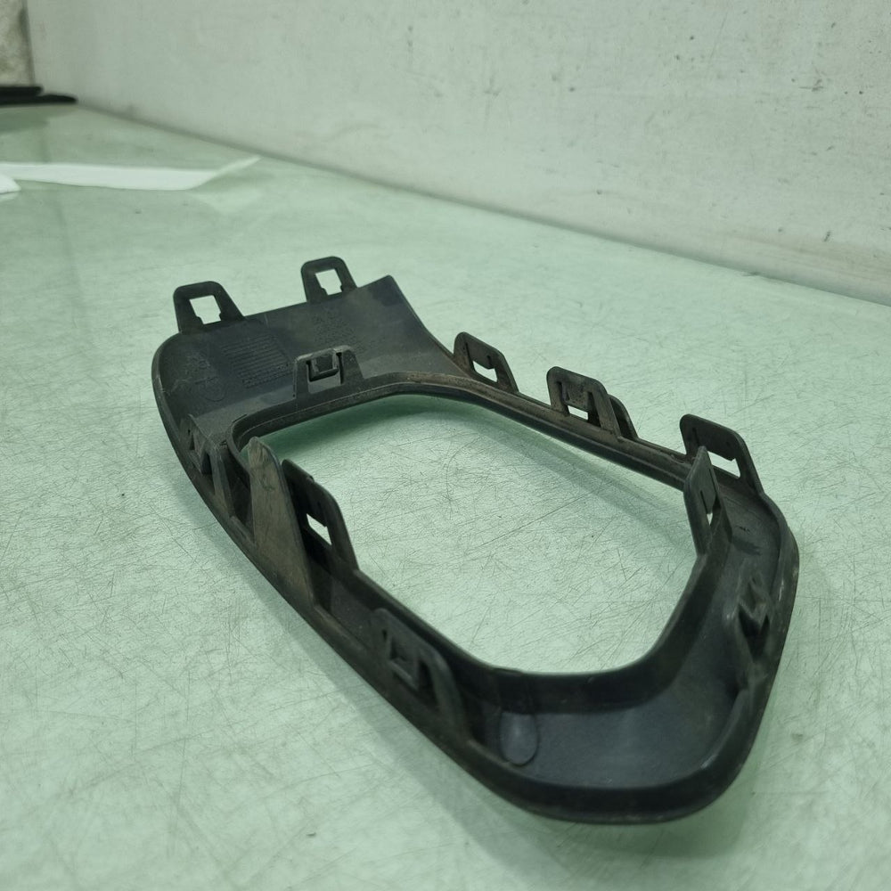 Moldura Farol Milha Dir Jeep Renegade 2023/2026 Usado
