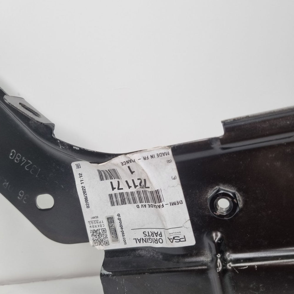Suporte Demi Façade Dianteiro Direito Peugeot 208 2013/2019 Novo