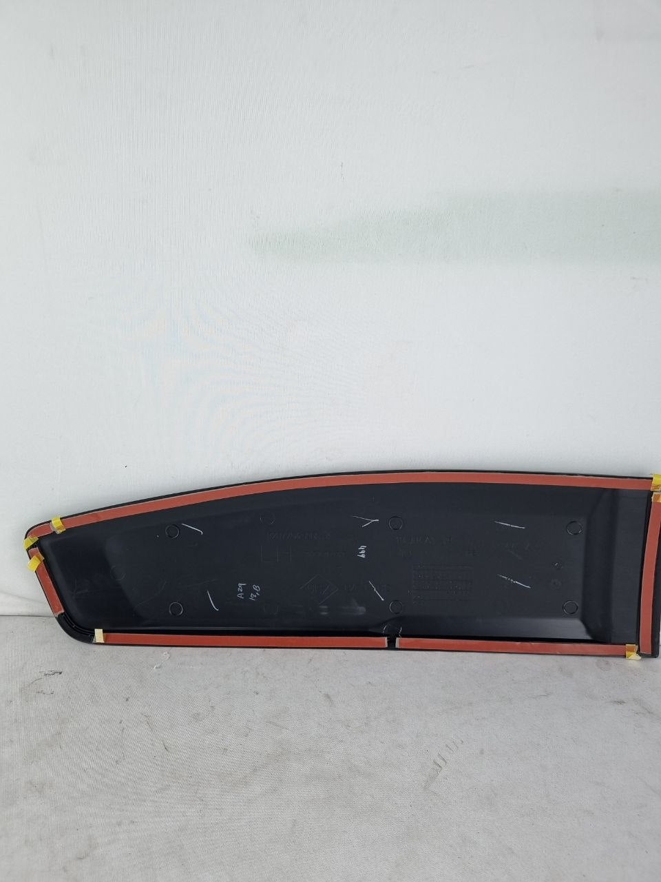 Friso Lateral Inferior Porta Traseira Renault Kwid 2017/2024 Novo