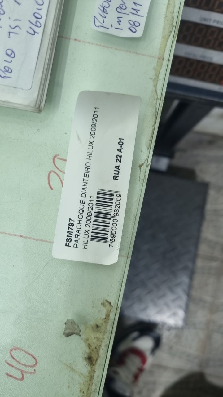 Parachoque Diant Toyota Hilux 2009/2011 Usado