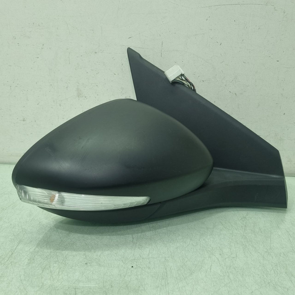 Retrovisor Esq Fiat Cronos Argo 2017/2025 Usado