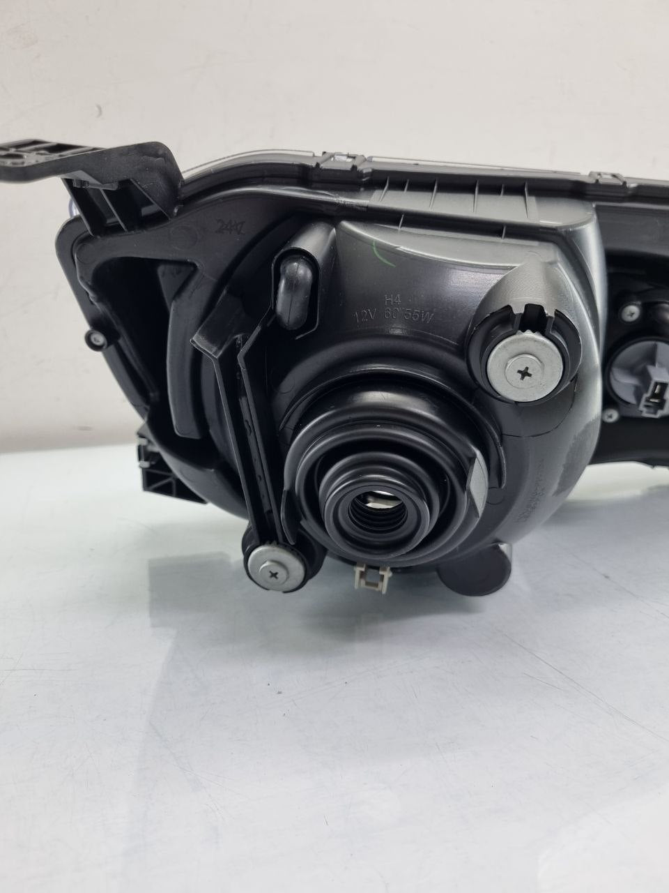 Farol Esquerdo Kwid 2017/2022