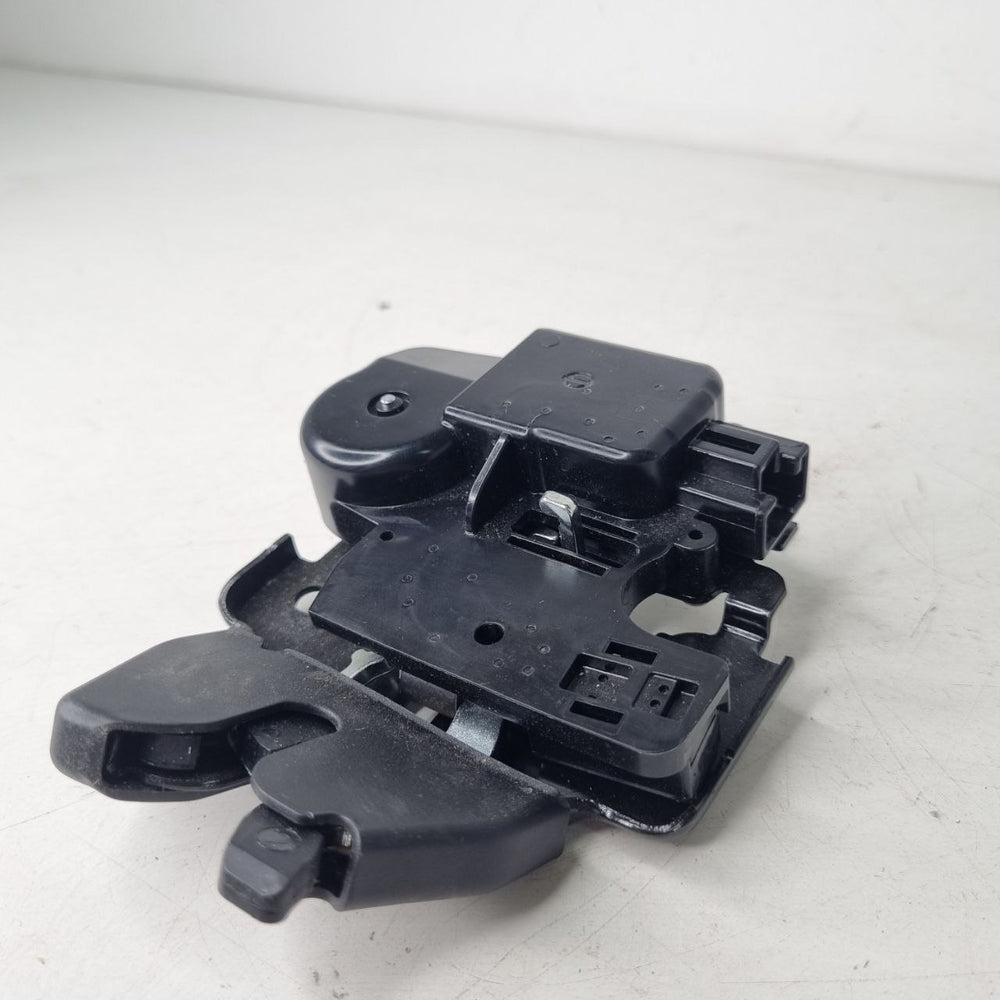 Fechadura Tras Toyota Corolla 2014/2024