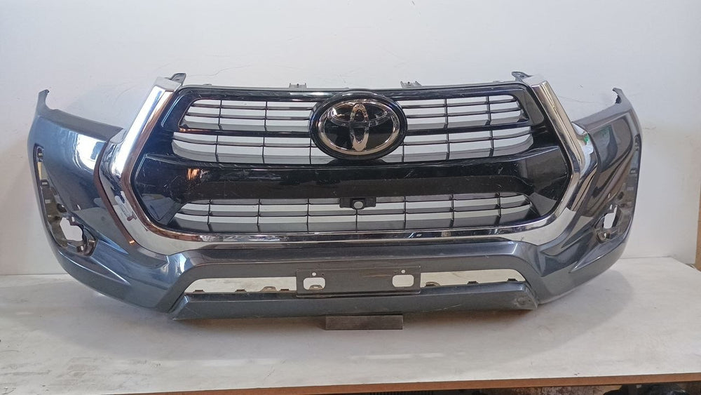 Parachoque Diant Toyota Hilux 2020/2023