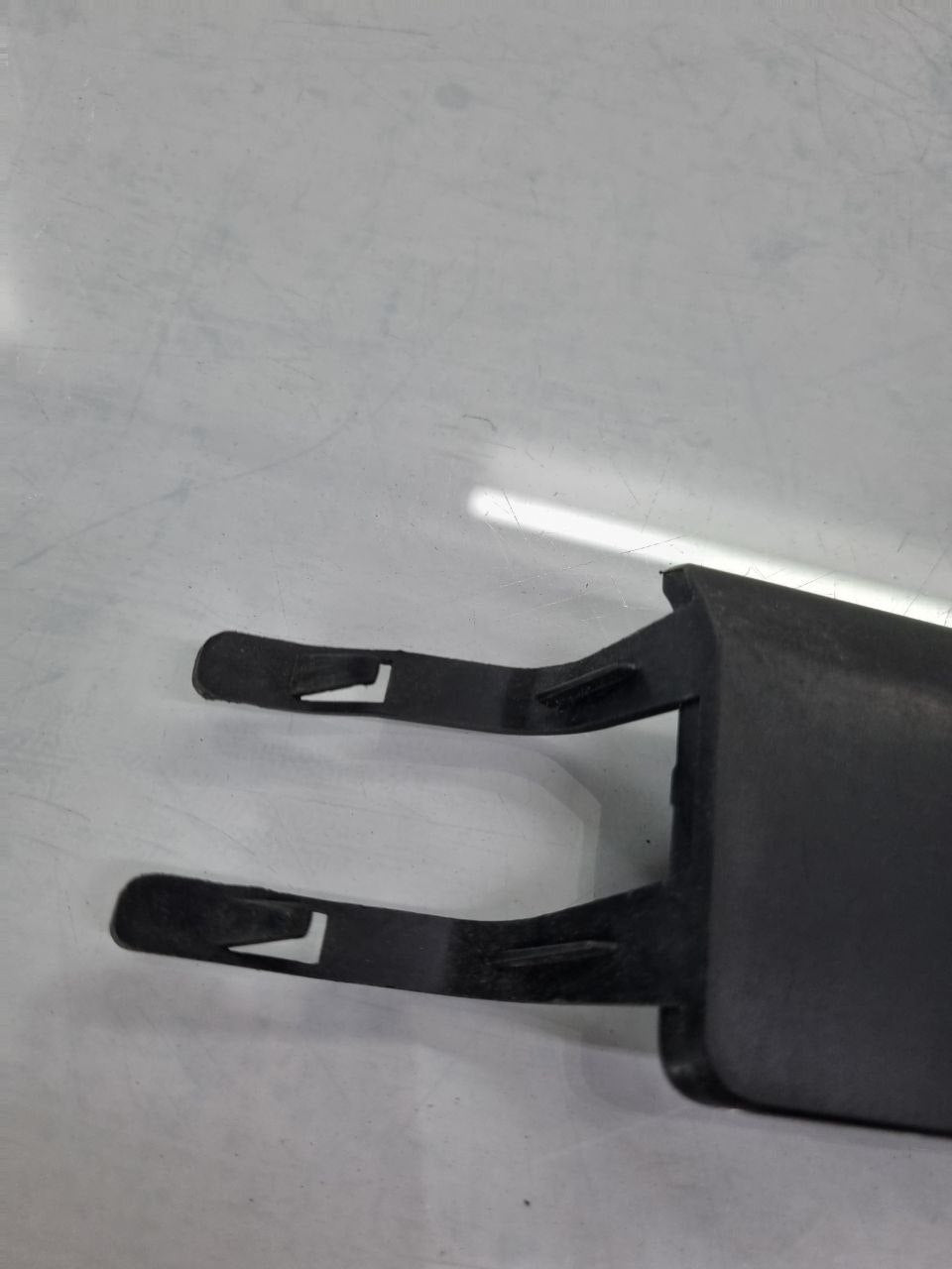 Tampa Reboque Dianteira Renault Sandero 2014/2021 Nova