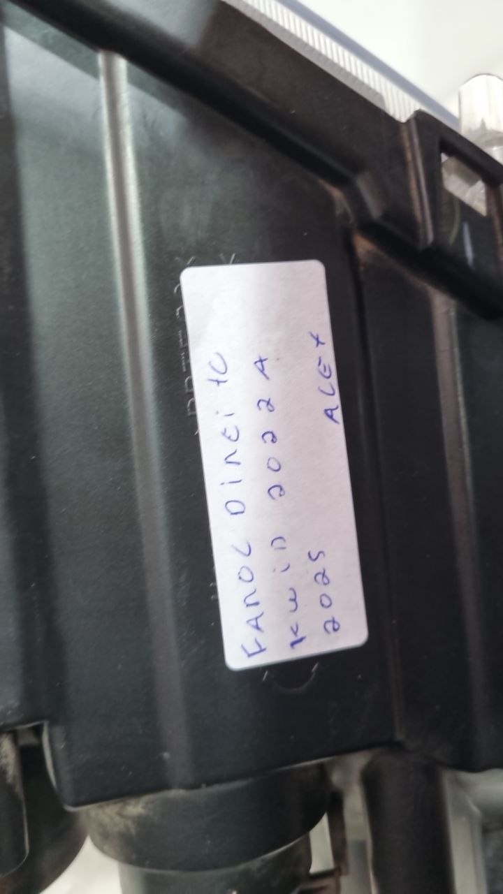 Farol Diant Dir Volkswagen Kwid 2022/2024