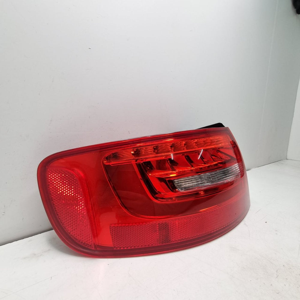 Lanterna Tras Dir Audi A4 2008/2016