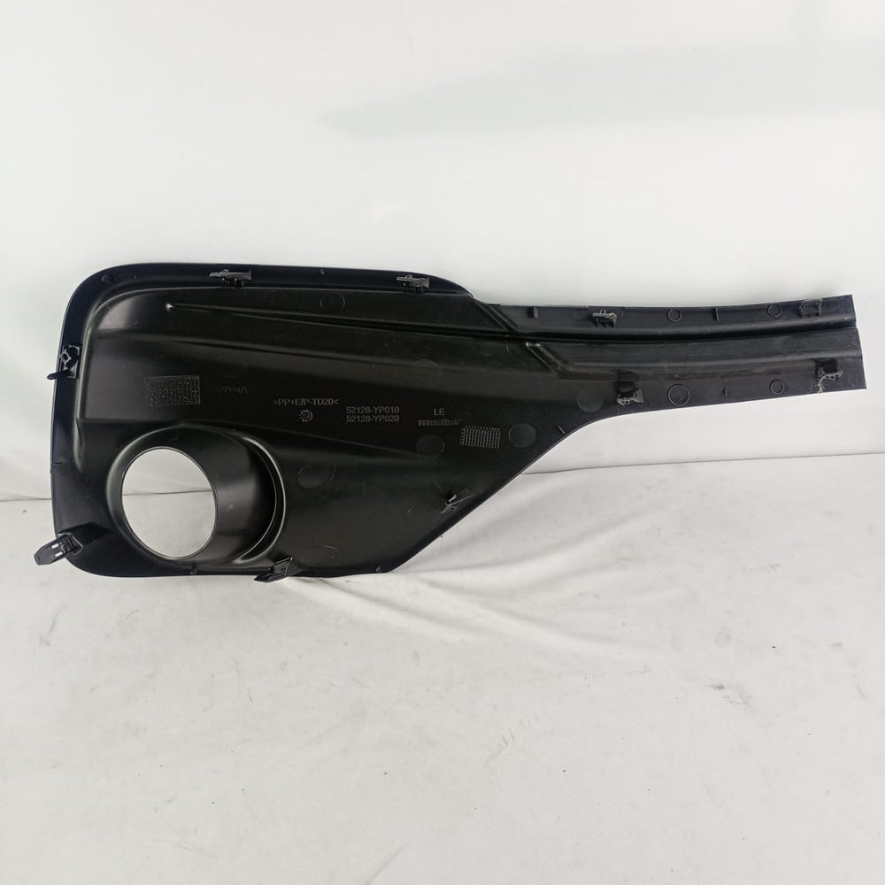 Moldura Farol Milha Esq Toyota Etios 2017/2021