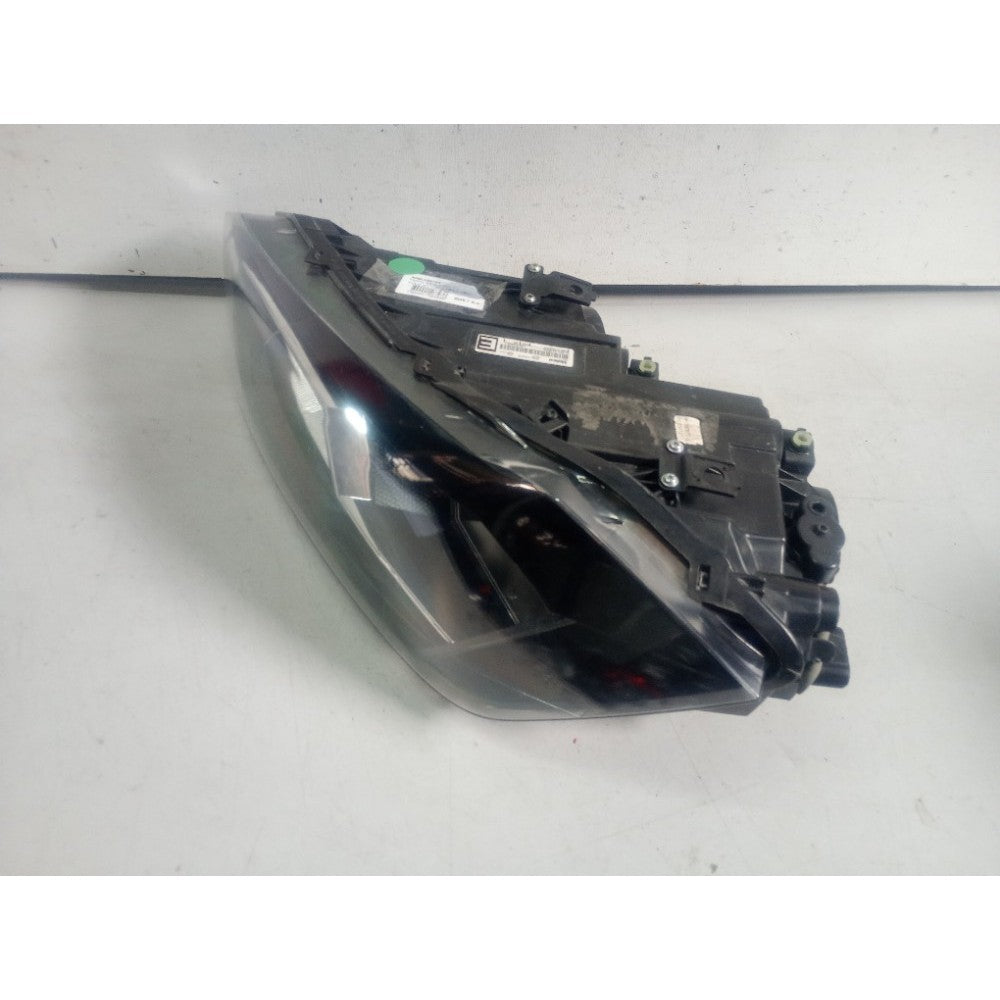 Farol Esquerdo Friso Cromado Volkswagen Polo 2017/2021 Usado