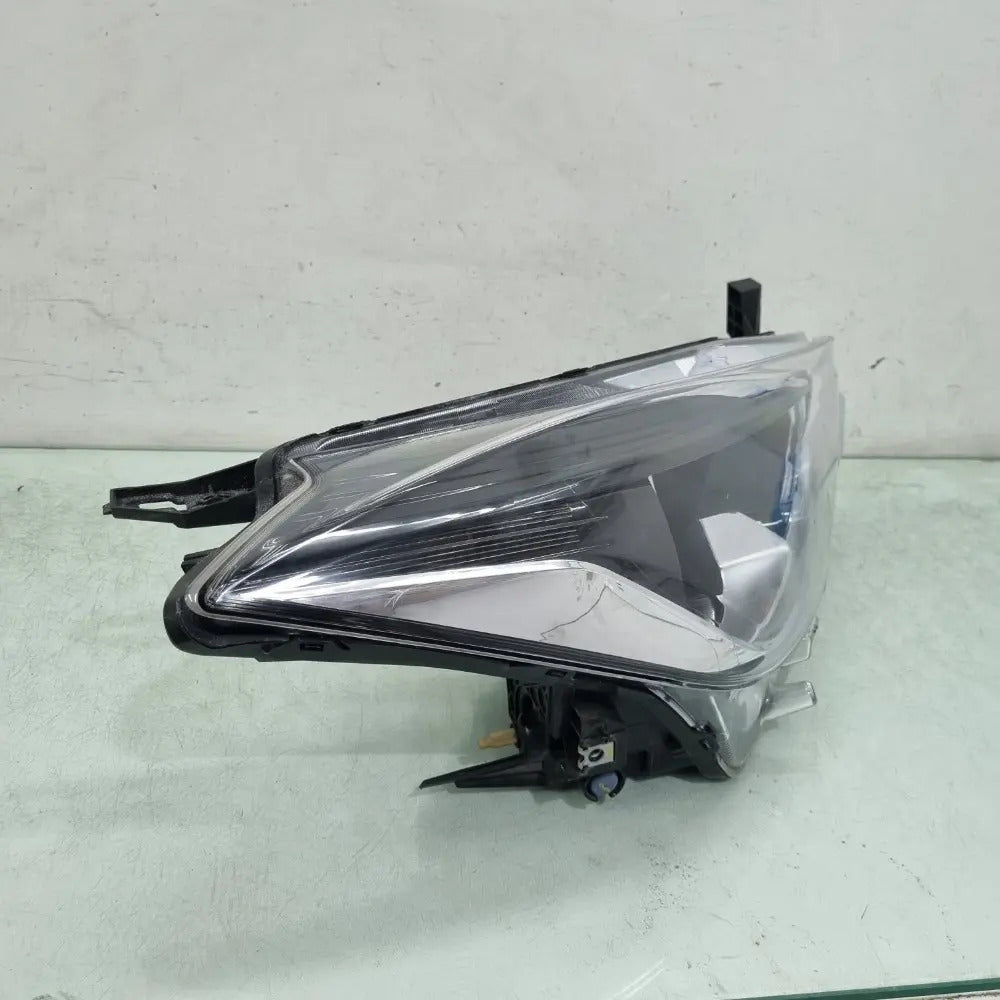 Farol Direito S/led Nissan Kicks 2017 2018 2019 2020 21 2022