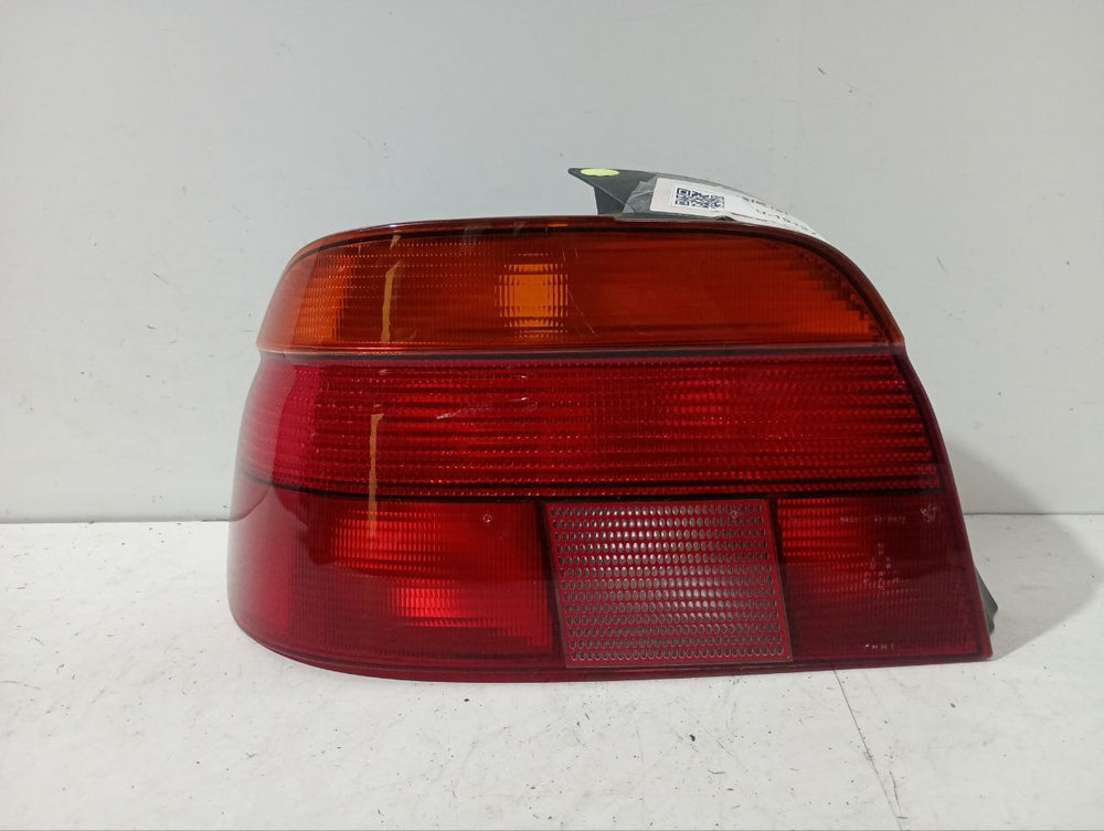 Lanterna traseira esq bmw serie 5 1996 a 2002