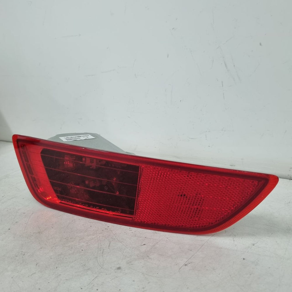 Lanterna Tras Neblina Inferior Esq Volvo XC60 2009/2016