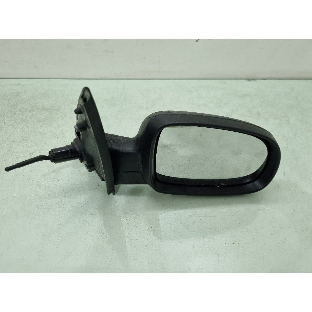 Retrovisor Direito Manual Chevrolet Corsa 2003/2010 Usado