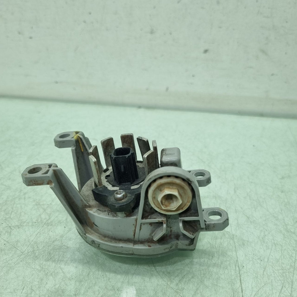 Farol Milha Esq Toyota Corolla Cross 2022/2025 Usado