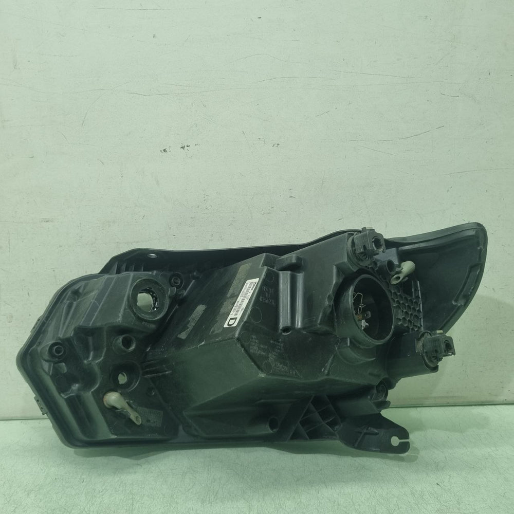 Farol direito Saveiro robust foco simples 18/23