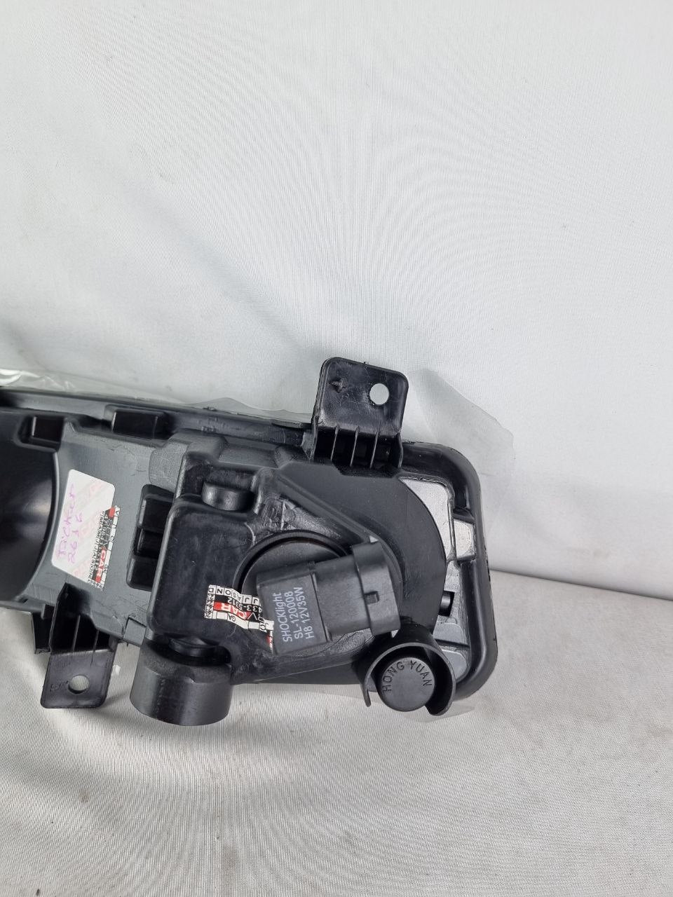 Farol de Milha Direito Nissan Kicks 2017/2022 Novo