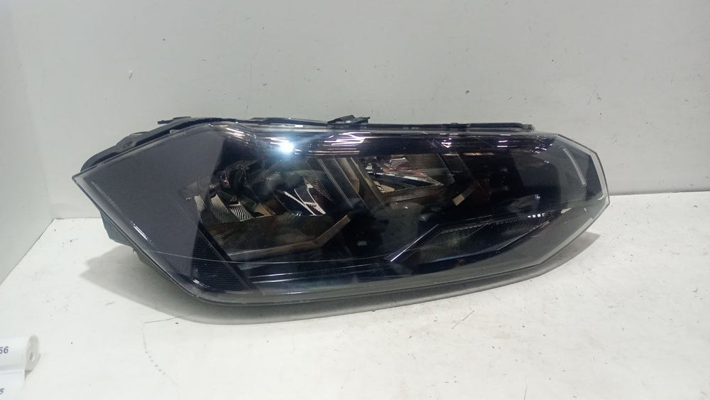Farol Diant Esq Volkswagen Polo 2018/2024 - Original