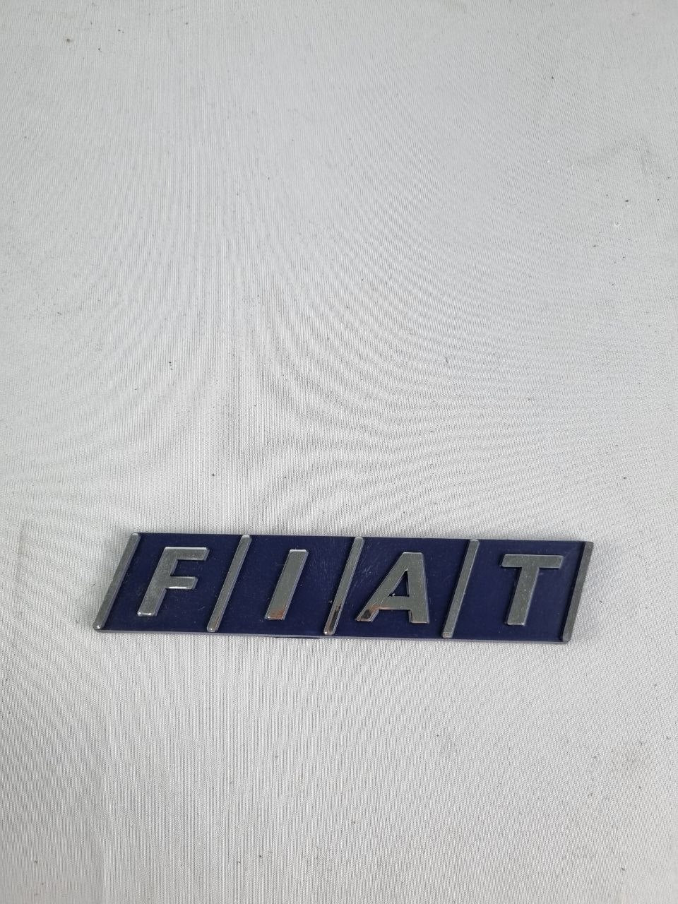 Emblema Dianteiro/Traseiro Fiat Uno Premio Elba Fiorino 1984/1996 Novo