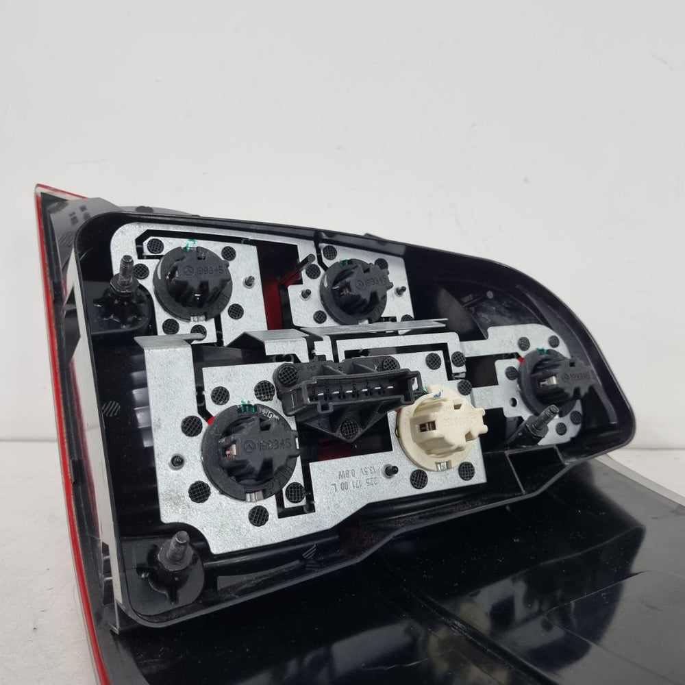 Lanterna Tras Esq Mercedes-Benz Classe M W164 2005/2011