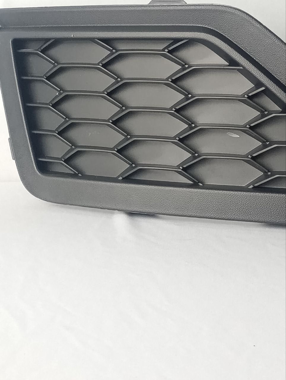 Grade Parachoque Dianteira Esquerda VW Gol/Voyage G8 2019/2022 Nova