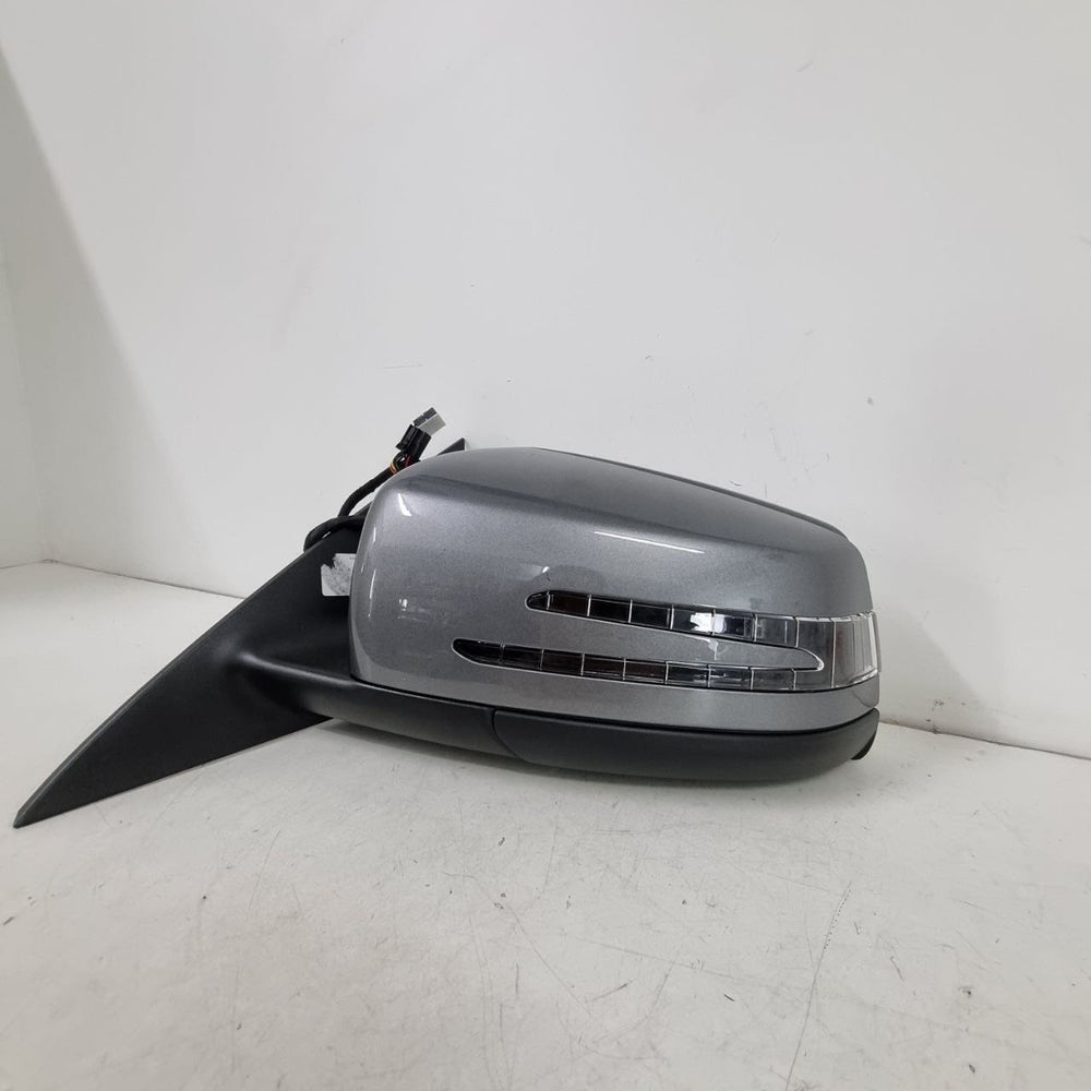 Retrovisor Esq Mercedes-Benz Classe A 2013/2018