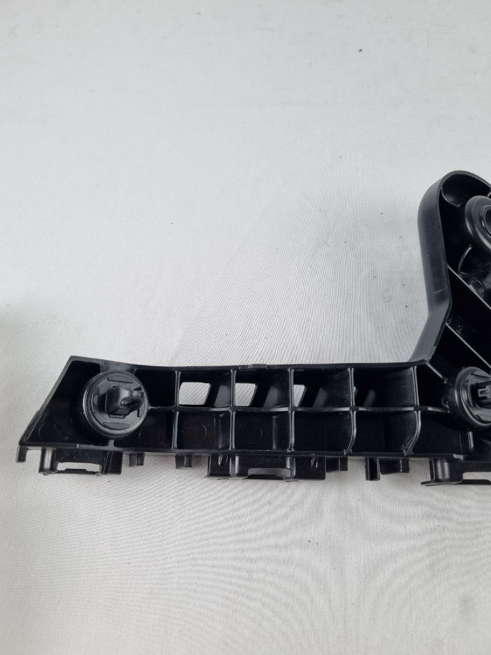 Suporte Fixação Para-choque Diant Esq Toyota Corolla 2019/2024