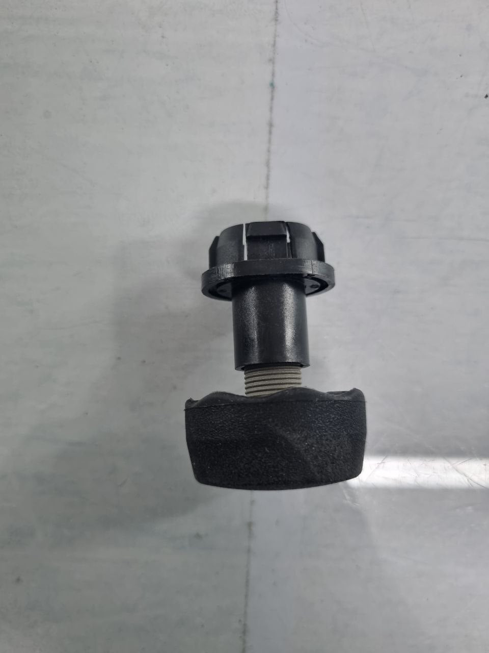 Batente Capô Ford Focus C-Max Kuga Transit 2012/2023 Novo