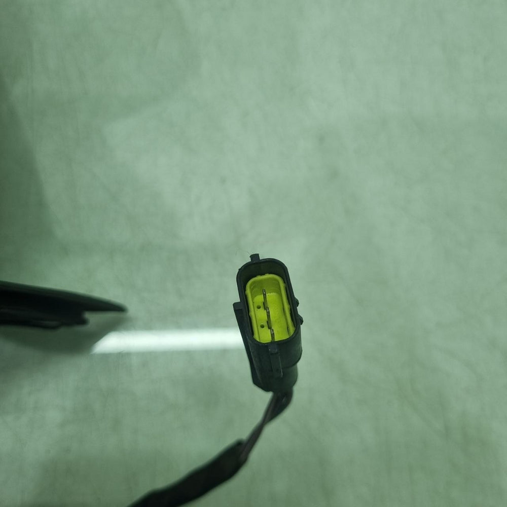 Retrovisor Esq VW Gol G6 2013/2016 Usado