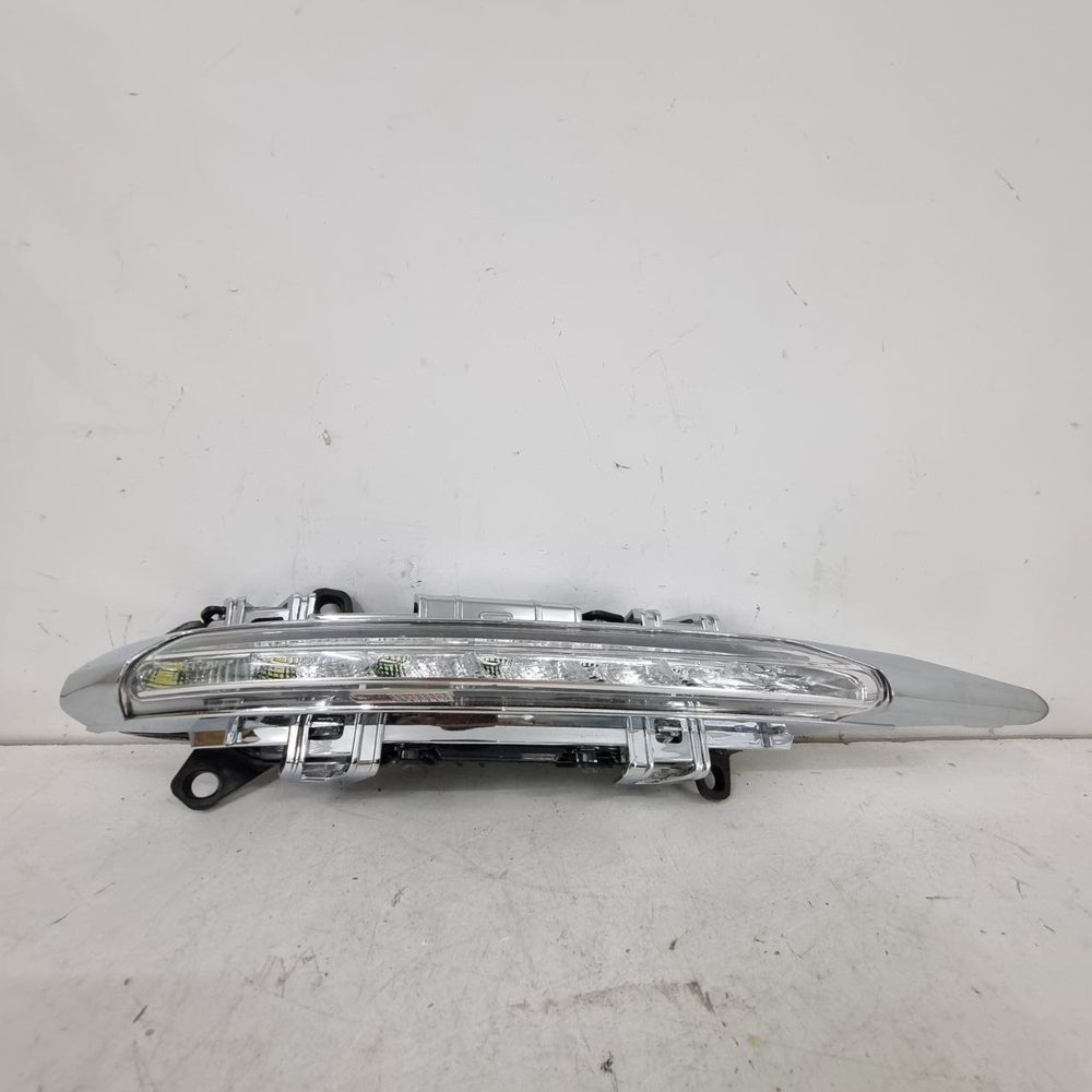 Farol Milha LED Diant Dir Mercedes-Benz Classe C 2009/2012