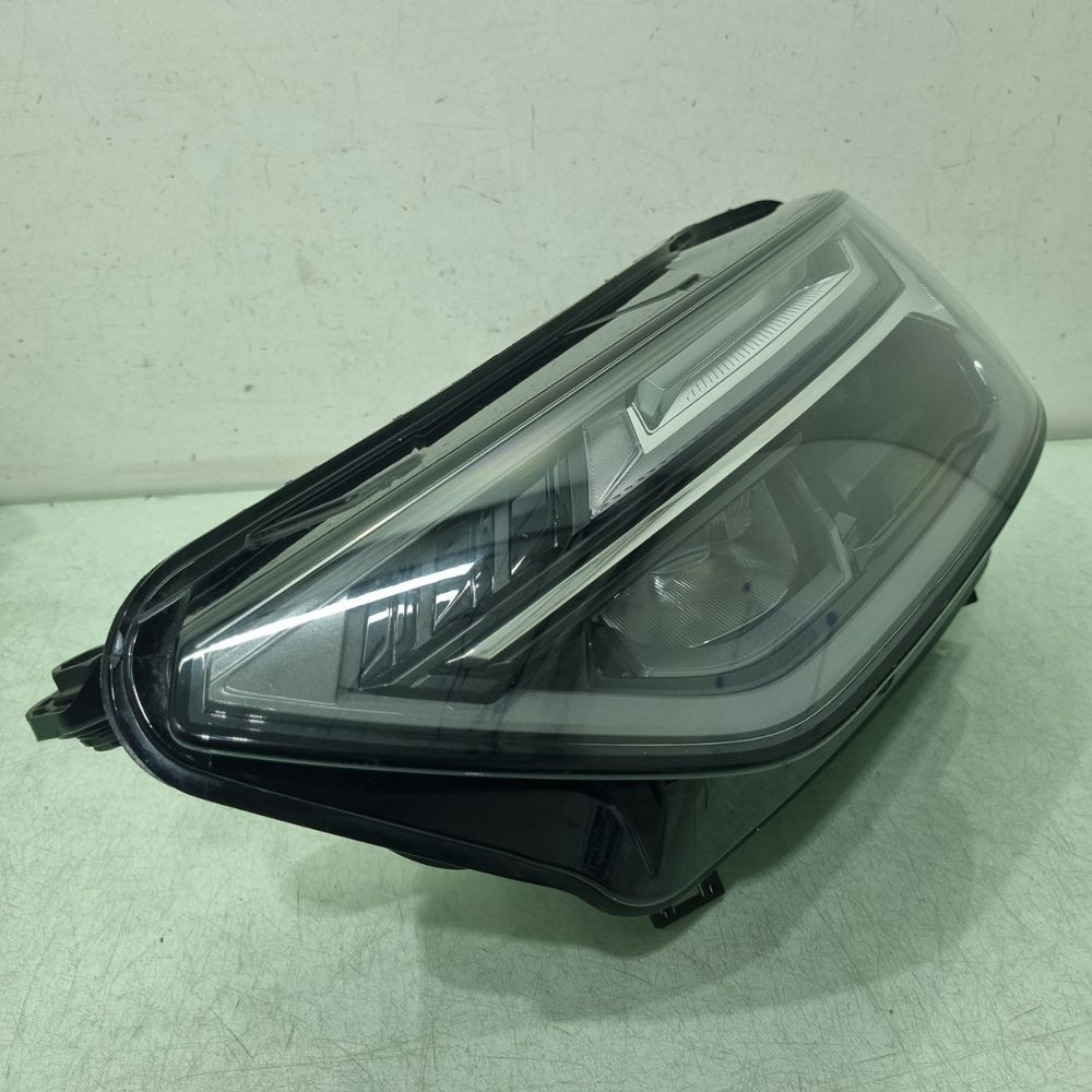 Farol Diant Esq Audi Q5 2021/2024 Usado
