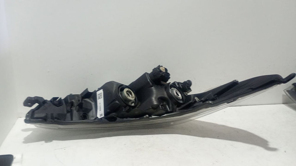 Farol Diant Esq Toyota Yaris 2018/2023 - Original