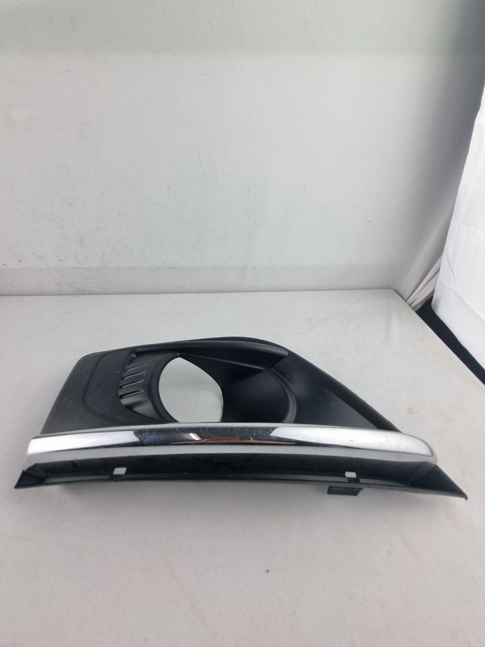 Moldura Milha Esq Citroen C4 Picasso 2012/2015 - Original