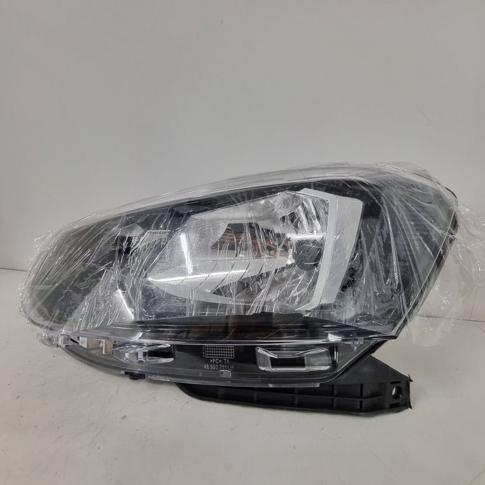 Farol Diant Esq Volkswagen Gol GVII 2016/