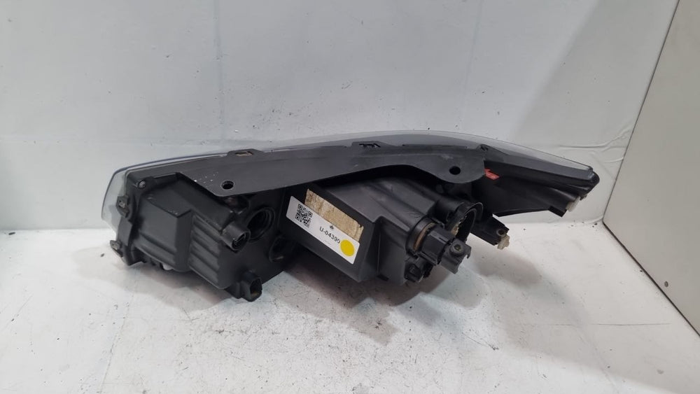 Farol Diant Dir Volkswagen Saveiro Robust 2023/2025