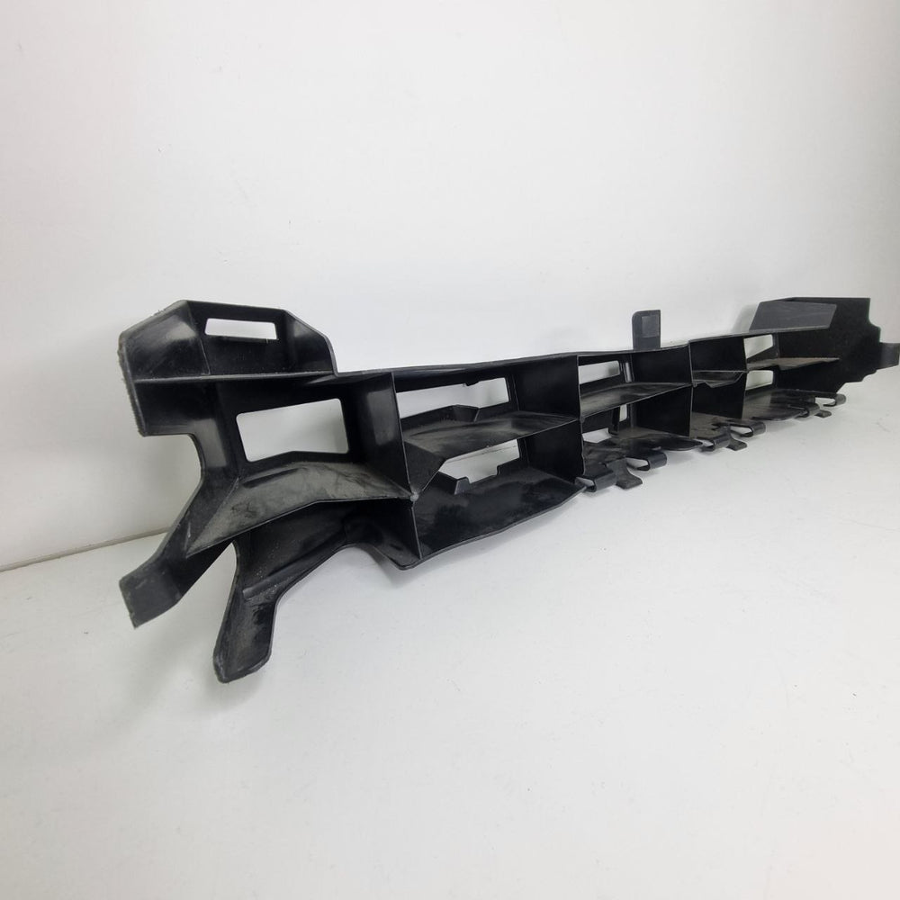 Absorvedor de Impacto Dianteiro Esquerdo Renault Duster 2016/2019 Usado