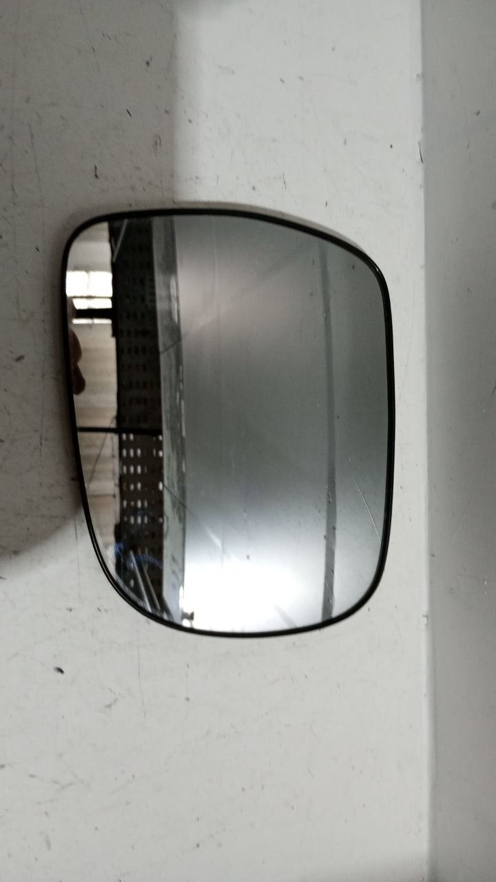Lente Retrovisor Esquerdo Toyota Hilux SW4 2005/2010 Usado
