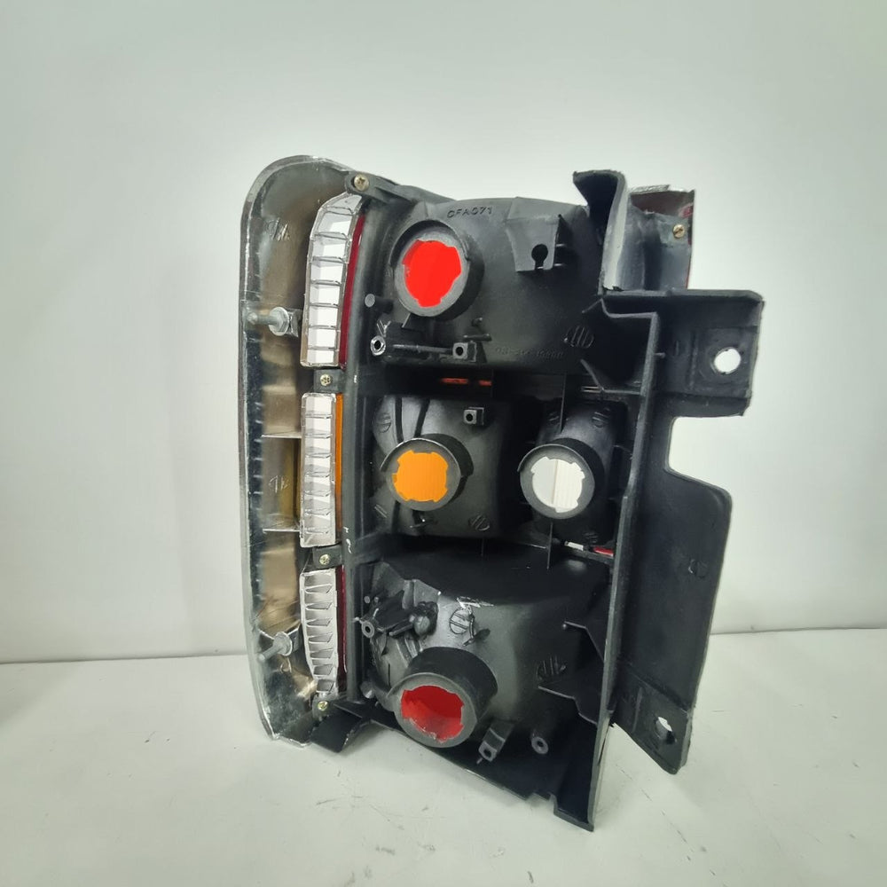 Lanterna Tras Dir Mitsubishi Pajero Sport 1998/2000