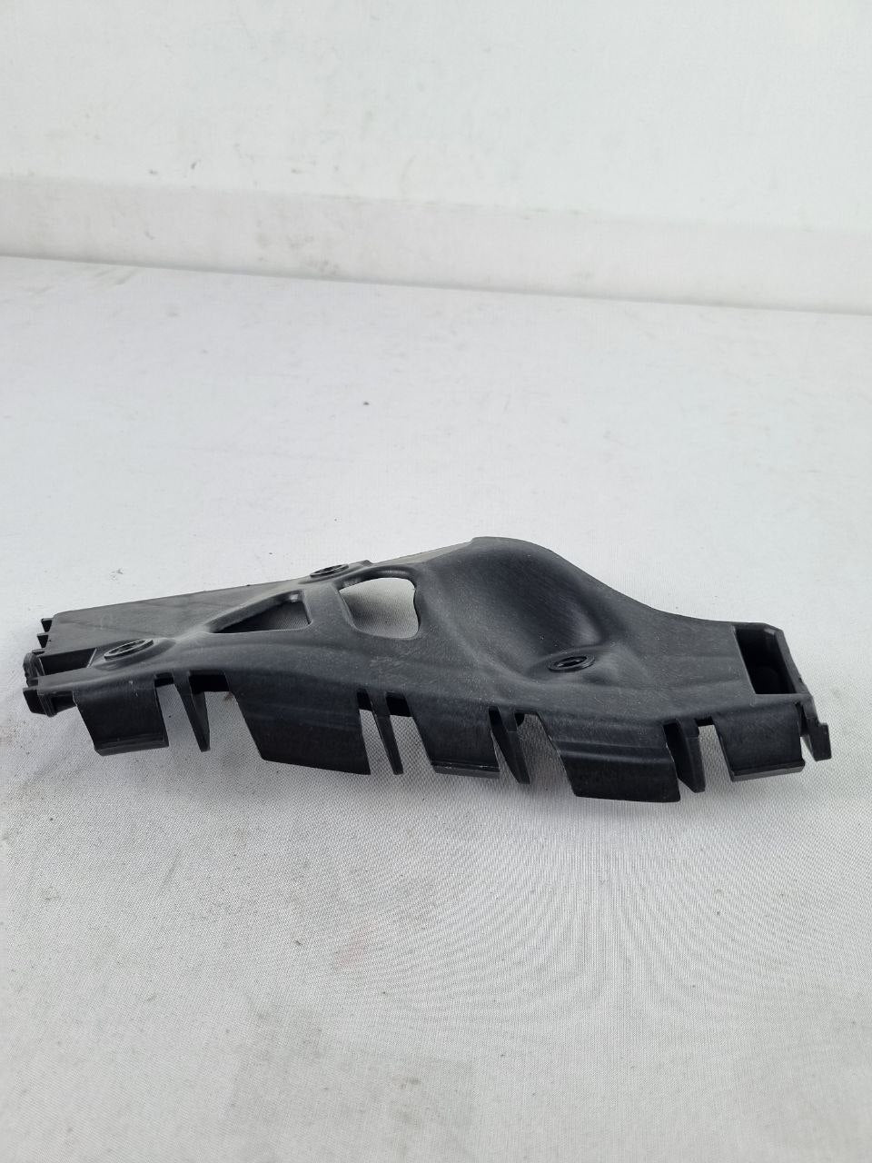 Suporte Fixação Para-choque Tras Esq Renault Sandero 2007/2014