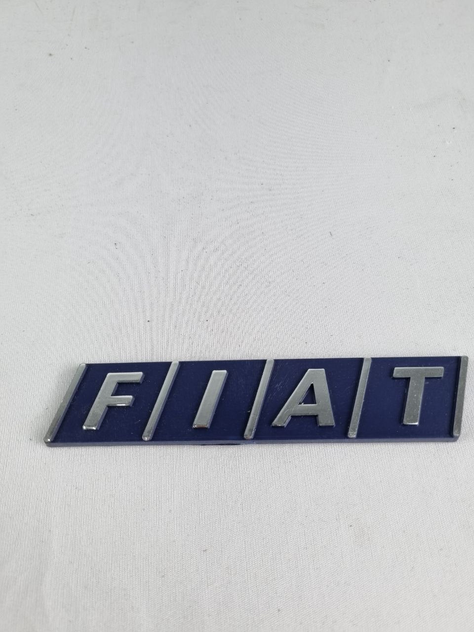 Emblema Dianteiro/Traseiro Fiat Uno Premio Elba Fiorino 1984/1996 Novo