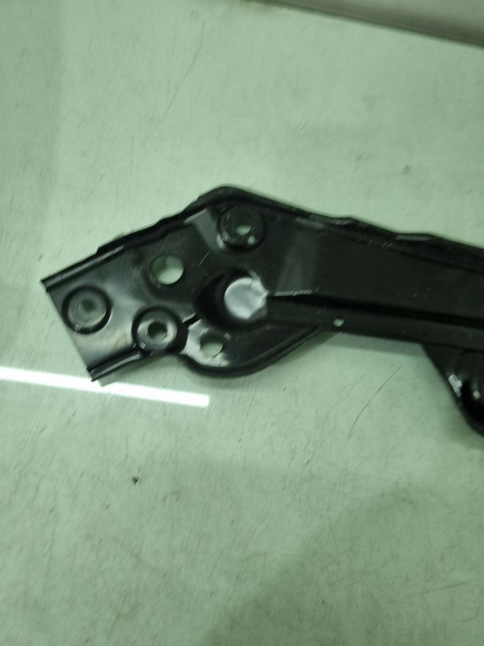 Guia Superior Direito VW Polo 2002/2009 Usado
