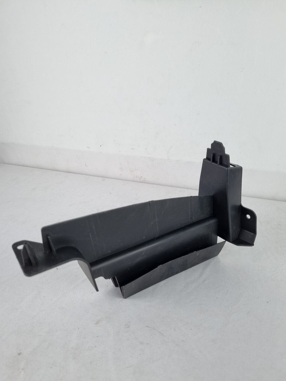 Defletor Ar Para-choque Diant Esq Renault Sandero Logan 2007/2014
