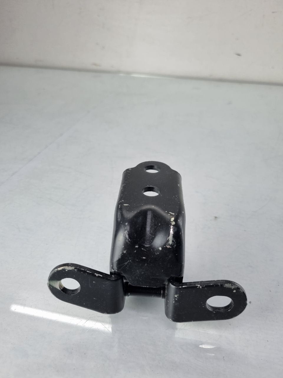 Dobradiça Porta Dianteira Direita Toyota/Hyundai Múltiplos Modelos Nova